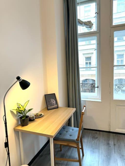 Stunning & Spacious 2bdr Apt In Center Apartment Prague
